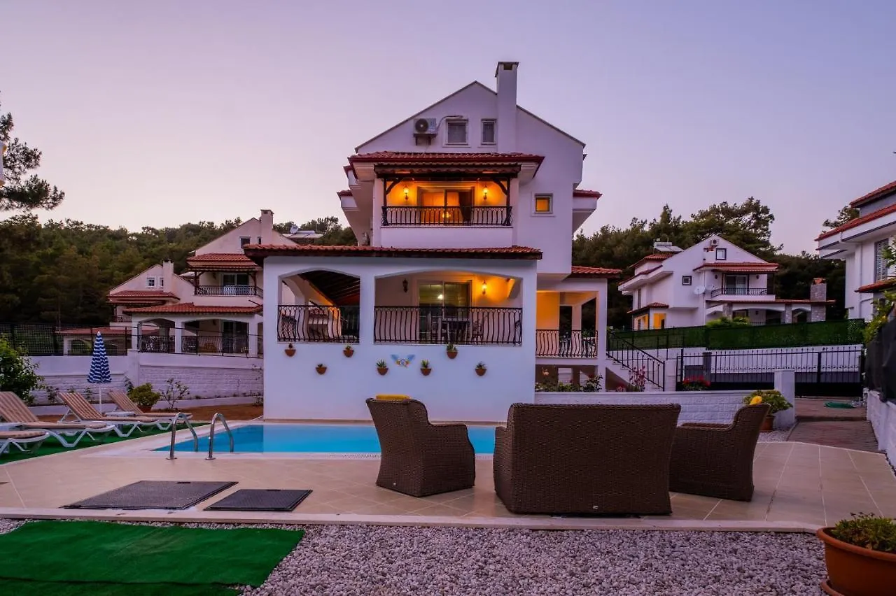 Villa Sunday by Solo Villa at Hisarönü Center Fethiye